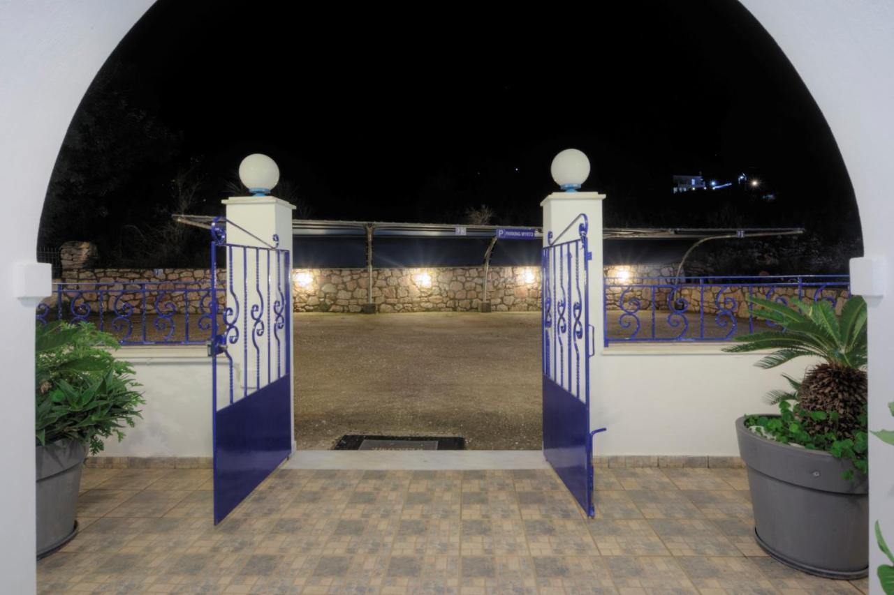 Myrto Apartments Agia Efimia 外观 照片