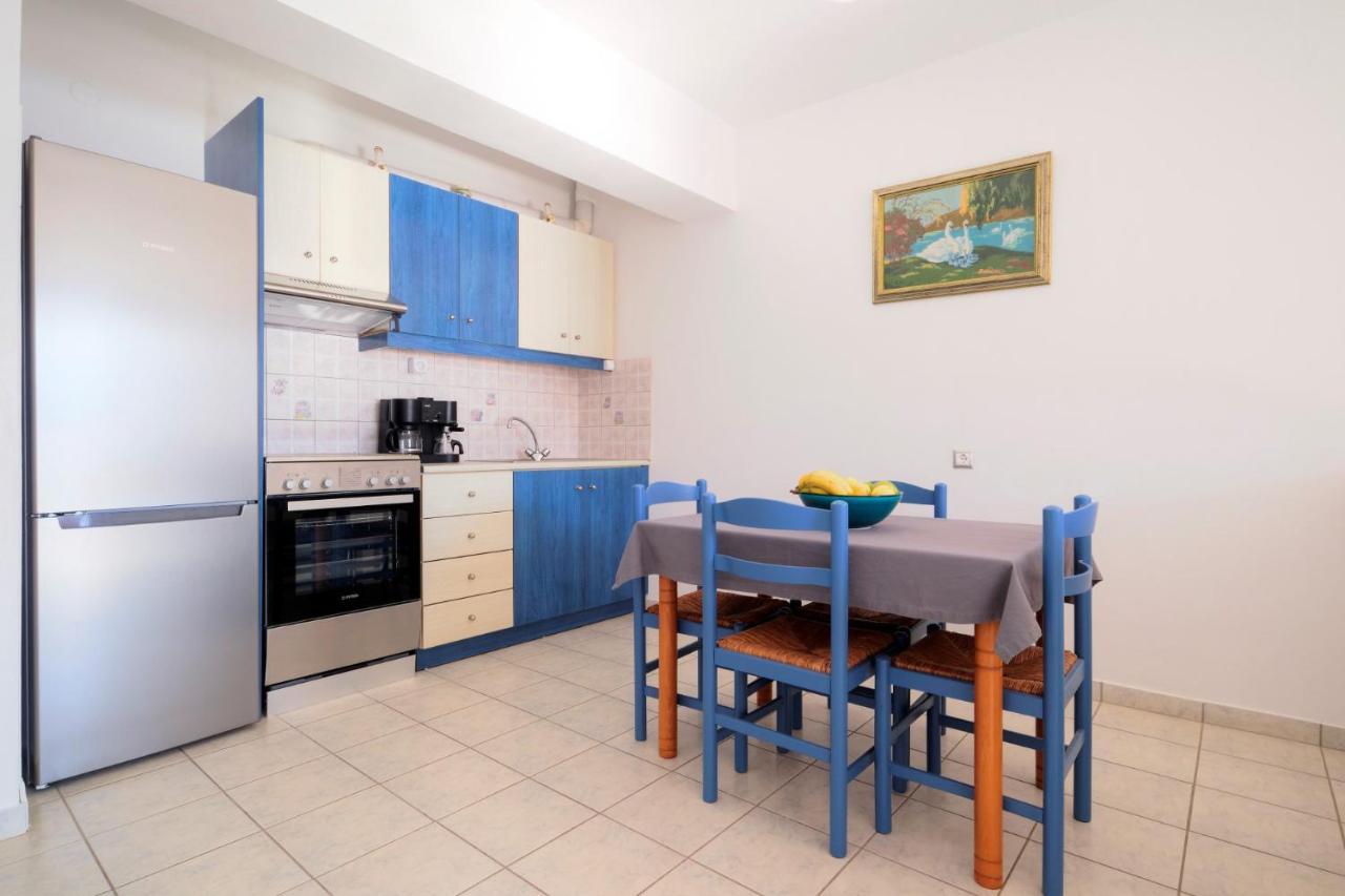 Myrto Apartments Agia Efimia 外观 照片