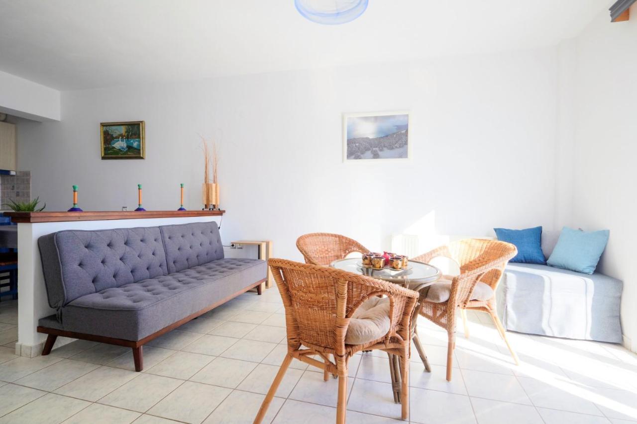 Myrto Apartments Agia Efimia 外观 照片