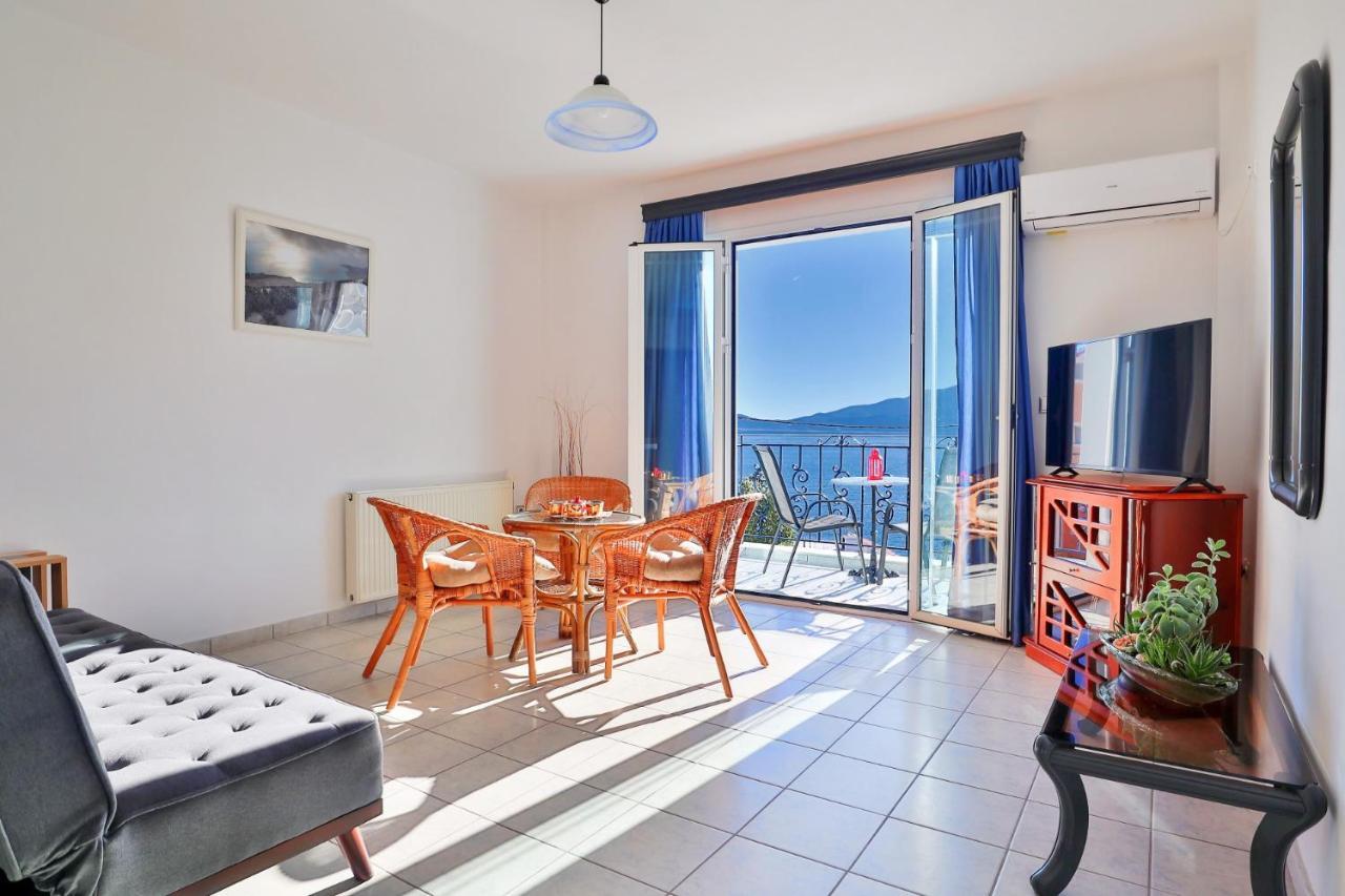 Myrto Apartments Agia Efimia 外观 照片
